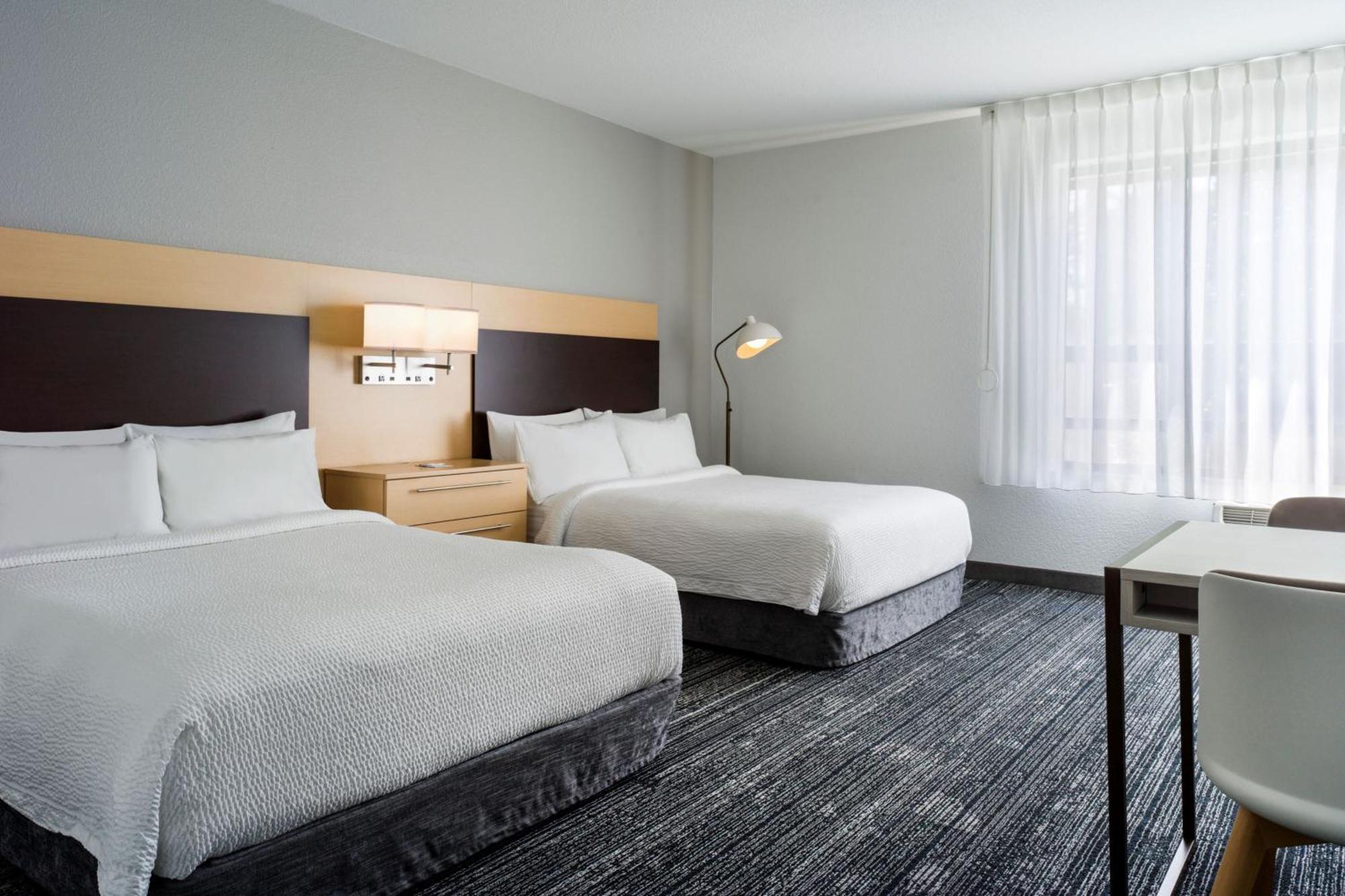 Hotel Towneplace San Jose 3*